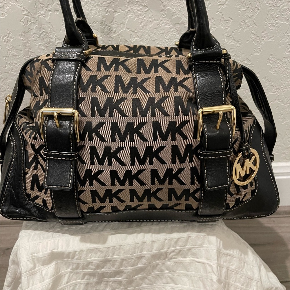 Michael Michael Kors satchel handbag